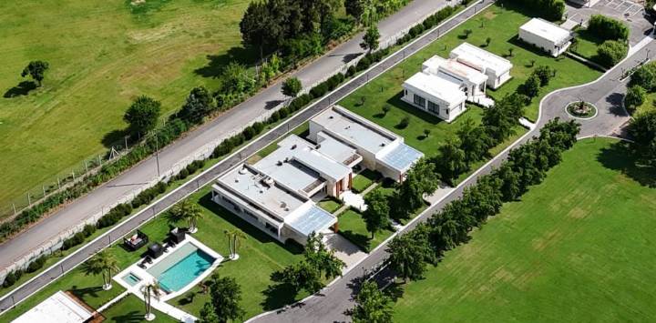 Allanan la mansión en Pilar atribuida a “Chiqui” Tapia y Toviggino