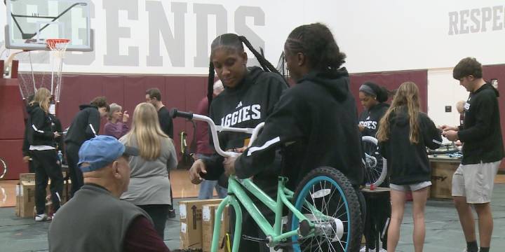 Texas A&M women’s basketball annual ‘Bike Build’