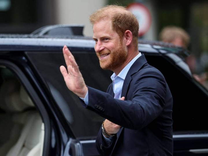 Harry channels Alison Hammond as he recreates viral Bake Off clip