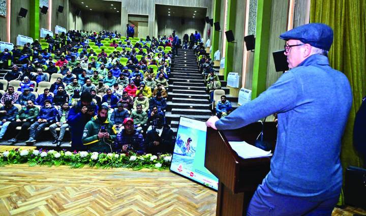 CM pitches for technology-led revival of adventure tourism in J&K