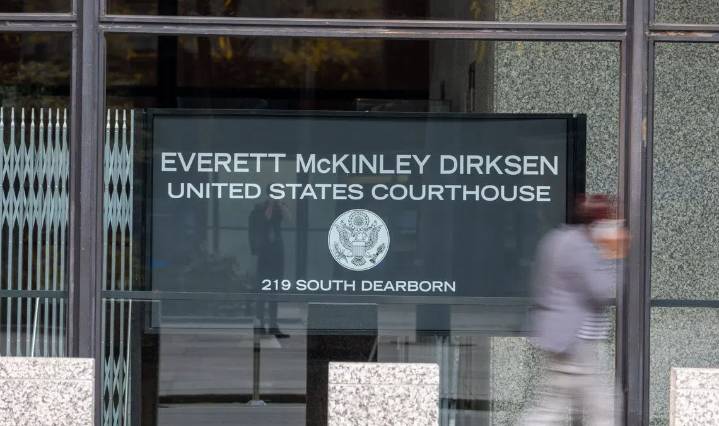 Appeals court weighs release of immigration detainees to electronic monitoring