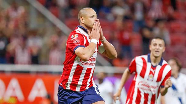 Chivas anuncia el final de su relación con el Chicharito Hernández