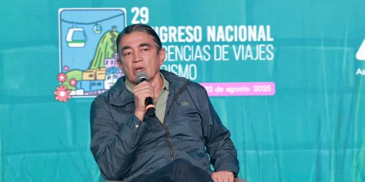 Gustavo Bolívar acusó a “las elites” de bloquear la reforma tributaria y perpetuar privilegios en Colombia: “Una estrategia orquestada”