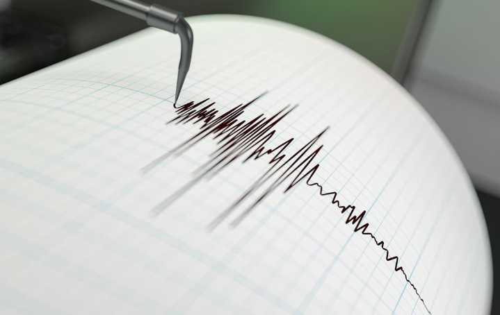 Terremoto de 7.6 sacude Japón y genera alerta de tsunami