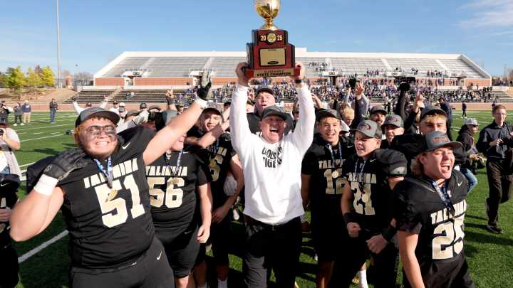 Talihina wins first Oklahoma high school football title since 1966