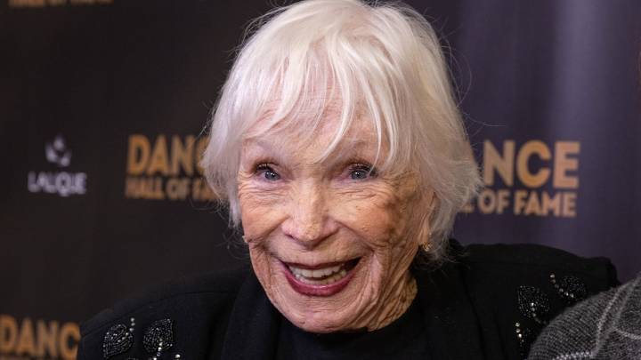 Shirley MacLaine shares glimpse into lifestyle at 91 during lunch date in LA