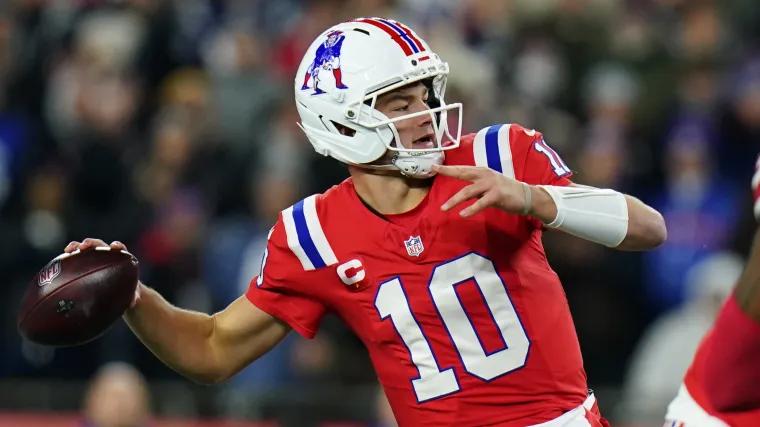 Drake Maye first half stats: Quarterback continues MVP season as Patriots crushing Giants