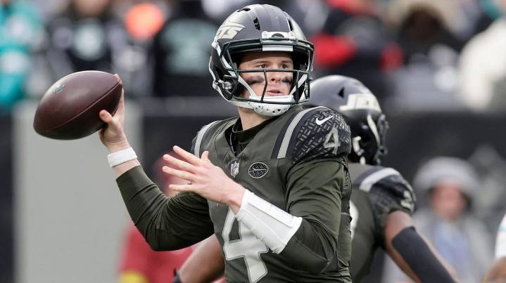 Jets have nothing to lose: QB Brady Cook should start against Jaguars