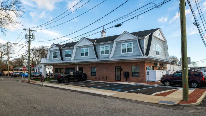 4 teens charged in alleged gang assault stabbing that seriously injured teen in Brightwaters, police say