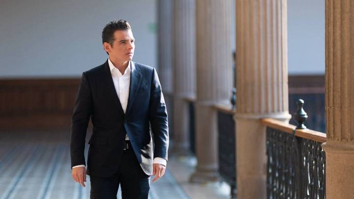 Destaca Miguel Flores, cobertura universal de salud en NL