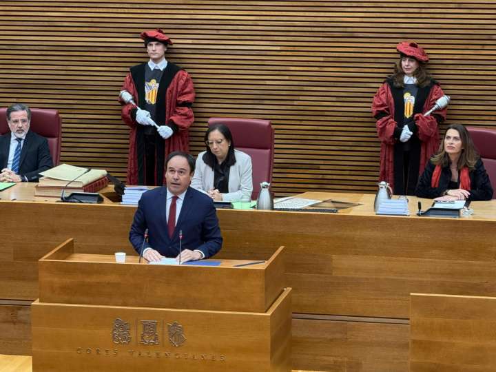 Juanfran Pérez Llorca promete el cargo como octavo president de la Generalitat Valenciana