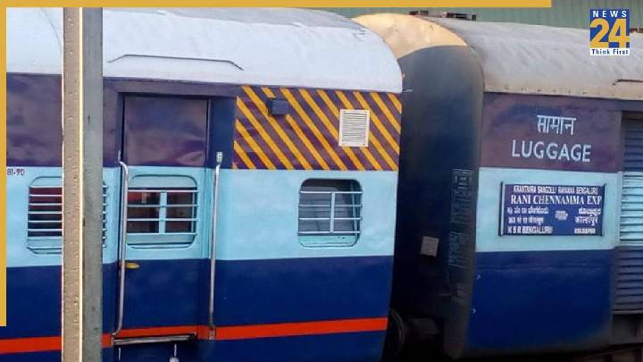 What are Yellow and Blue stripes on Railway coaches made for? The answer will leave you surprised