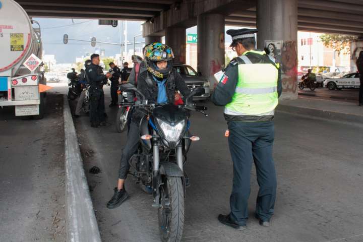 Puebla cierra 2025 con un incremento de 30% en delitos con motos, según datos de la FGE