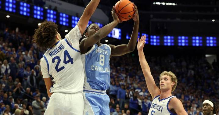 Dixon delivers late as No. 16 North Carolina wins 67