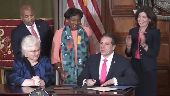 Progressives Announce Plan To Resume Lecturing You On Morality After They're Finished Applauding Murder Of The Unborn