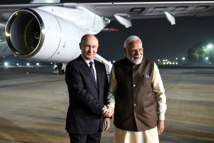 Russia, India seek to increase and diversify trade during Putin’s state visit