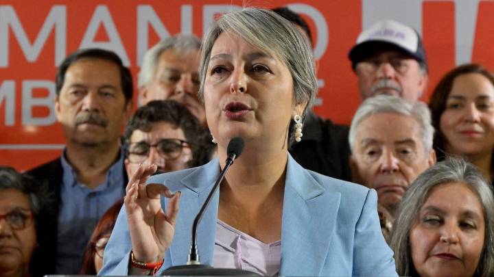 "La democracia habló fuerte y claro": Jeannette Jara reconoce su derrota en las elecciones presidenciales de Chile