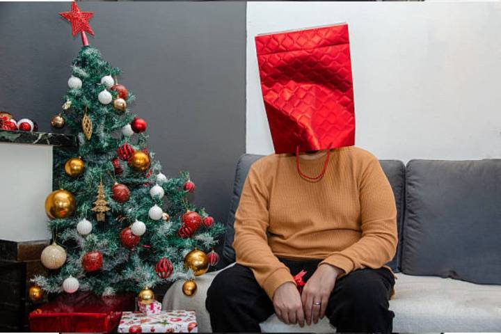 Smart Holiday Safety Tips to Keep Gifts and Packages Safe