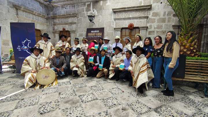 Intercambio cultural “Entre volcanes y tradiciones” une Ayacucho y Arequipa
