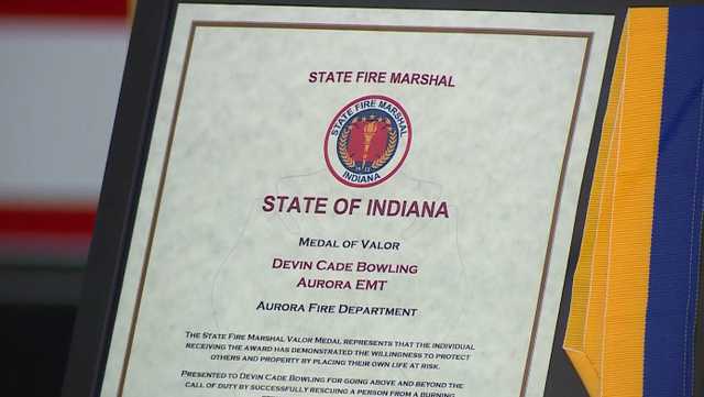 First responders honored for rescuing man from house fire in Aurora