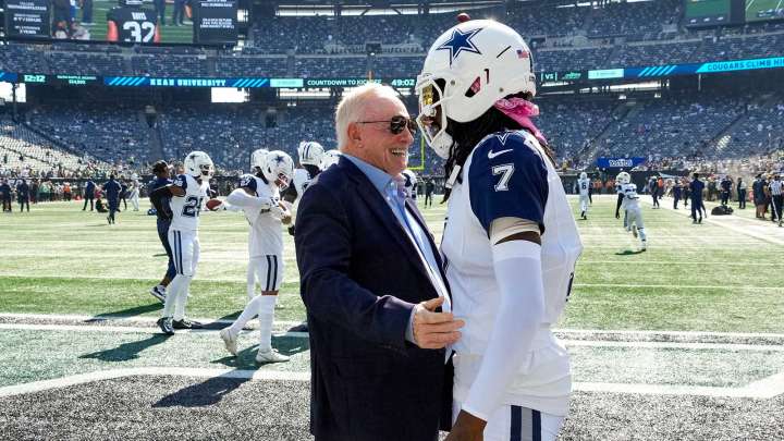 Cowboys CB Trevon Diggs’ 3-word explainer for mystery concussion