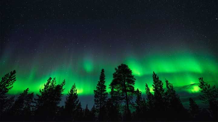 Aurora borealis forecast tonight: Northern lights visible in these 15 states. Can you brave winter weather for a geomagnetic storm?