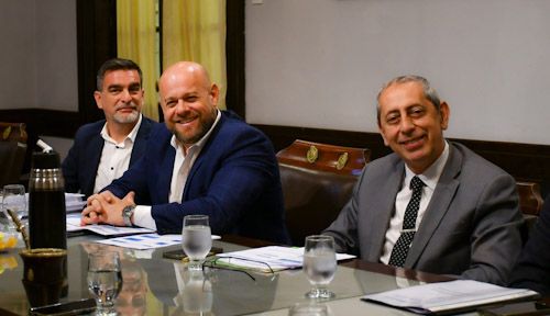 Hacienda expuso ante legisladores el proyecto de Presupuesto 2026