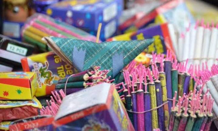 Pese a riesgos, prevalece el uso de pirotecnia en celebraciones populares