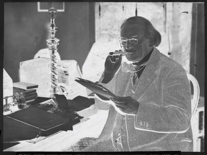 Save the cigar lounge