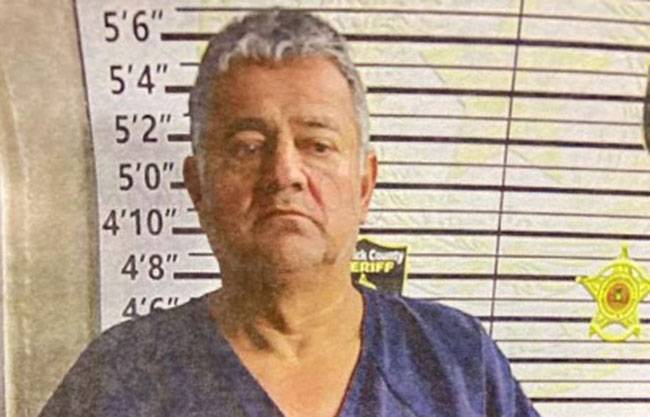 Ingresan a propiedad ajena y terminan en la prisión en Eagle Pass