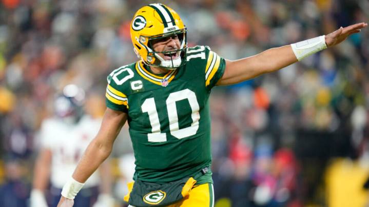 Jordan Love Leads Packers To Big Divisional Win Over Bears