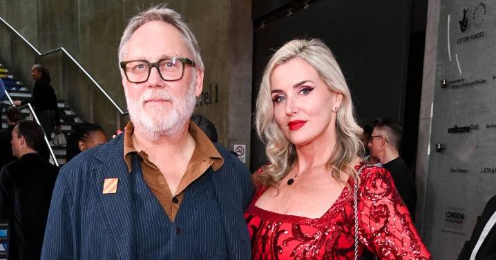 Vic Reeves living with brain tumour doctors 'can't remove' 