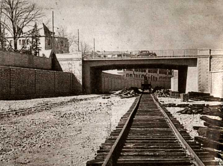 Por la vía del progreso