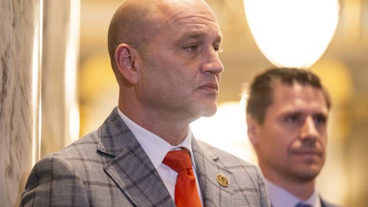 Missouri Secretary of State challenged on handling of congressional redistricting referendum