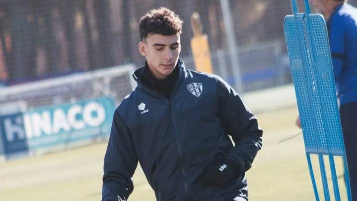 Ángel Pérez y el compromiso ante Valladolid: "Las cosas se están haciendo bien"