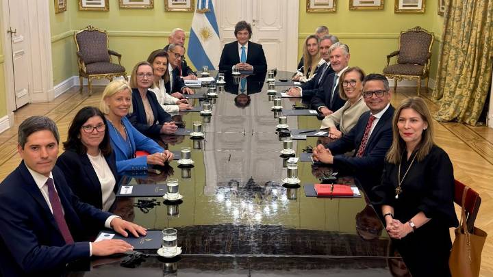 Inversiones en litio: Javier Milei y gobernadores se reunieron con directivos de la minera Rio Tinto