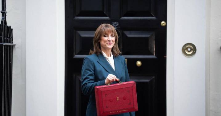 Echo Comment on the "lie" debate about Reeves' budget