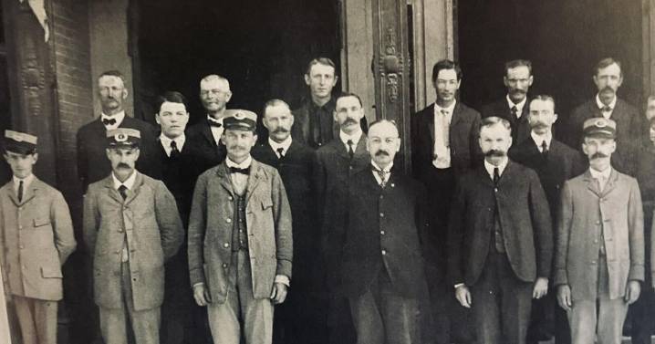 Le Roy History: When Le Roy's postmaster defied the President