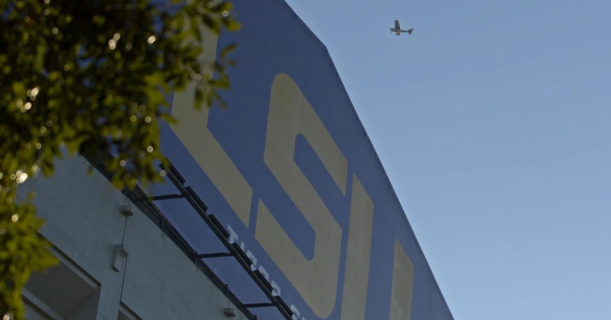 Baton Rouge man filmed sex at LSU dorm, blackmailed student