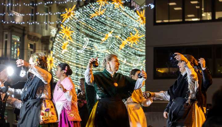 Folclore con espíritu solidario