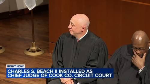 New Cook County Circuit Court Chief Judge Charles S. Beach II sworn in, replacing Tim Evans, who served over 20 years in role