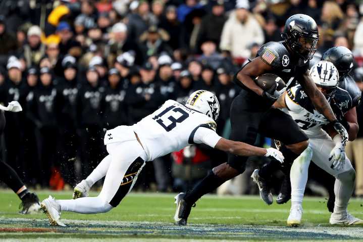Watch Army vs. Navy football today, free Streameast alternatives, start time, TV channel