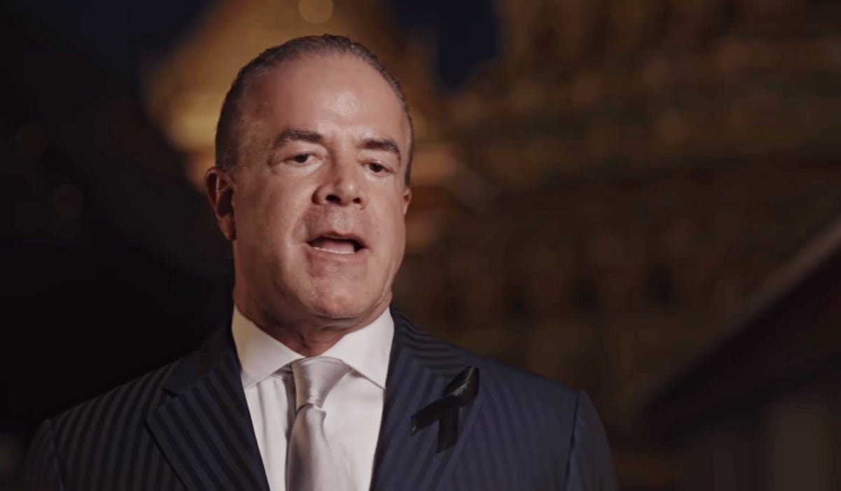 Unidad de Inteligencia Financiera  congelan cuentas a Raúl Rocha, dueño de Miss Universo