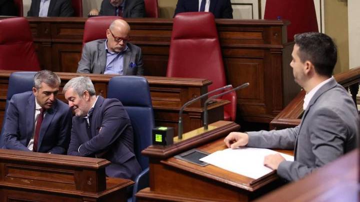 El cuatripartito califica de "robo" el cálculo de la quita de la deuda a Canarias ideado por la ministra Montero