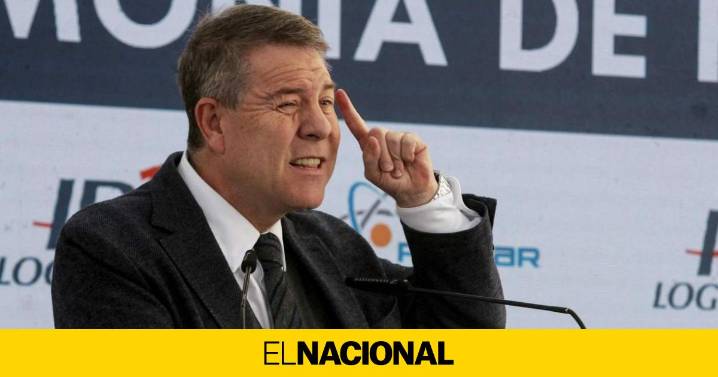 Page vuelve a lapidar a Sánchez: "Puigdemont no nos respetará más arrodillándonos"