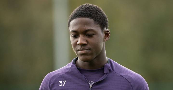 Kobbie Mainoo's Man United downfall and Ruben Amorim's major problem with him