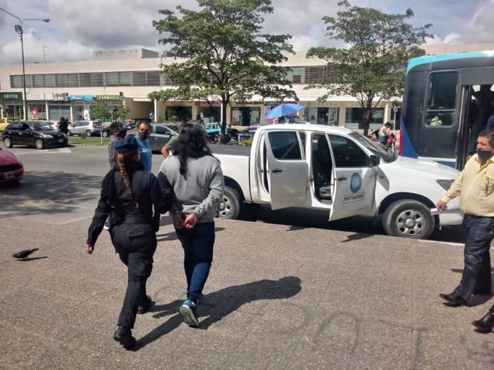 La líder de la financiera Ríos reincidió con más estafas, pero con otra firma