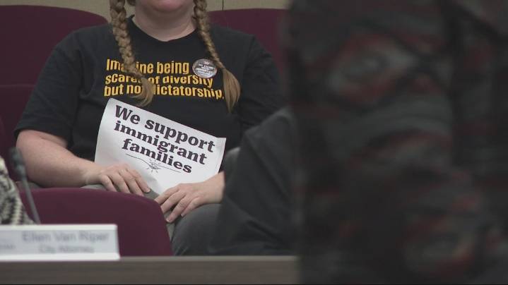 'This is a crisis': Community calls on Gresham leaders to declare state of emergency amid ICE activity