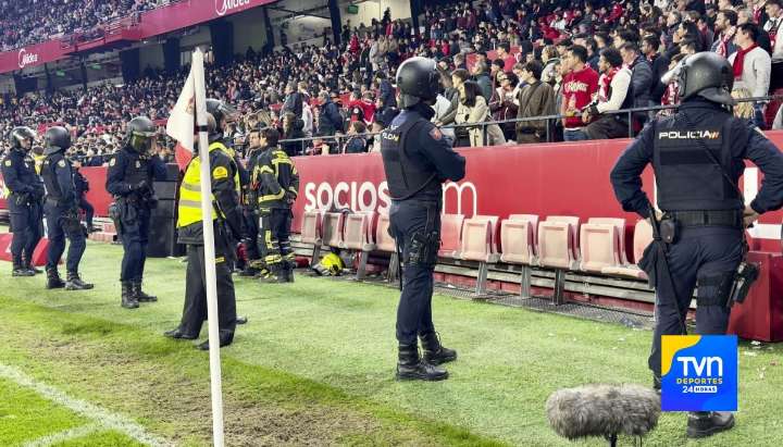 Sevilla recibe duro castigo y millonaria multa por incidentes en el derbi ante Betis