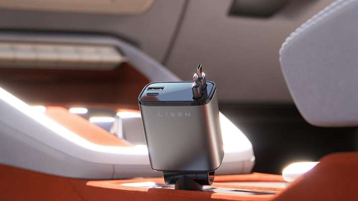 Deal: LISEN Retractable Car Charger can solve all your vehicle charging needs